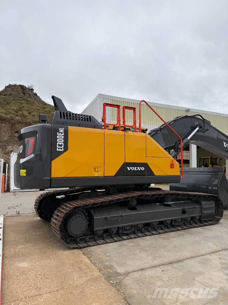 Volvo EC 300 E Roomikekskavaatorid
