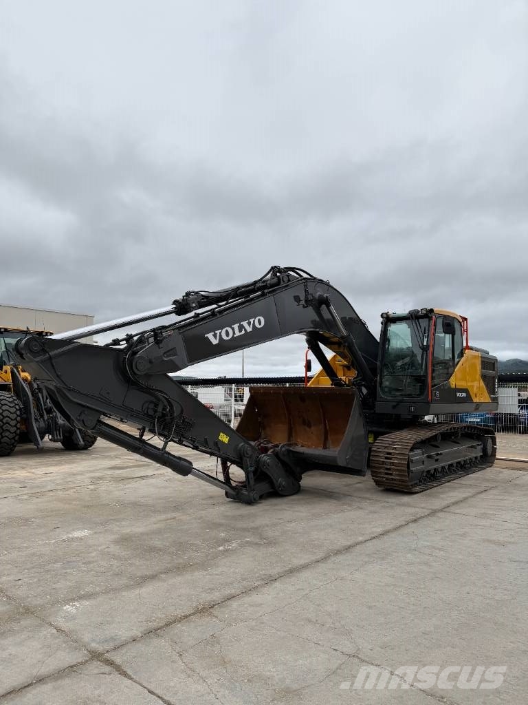 Volvo EC 300 E Roomikekskavaatorid