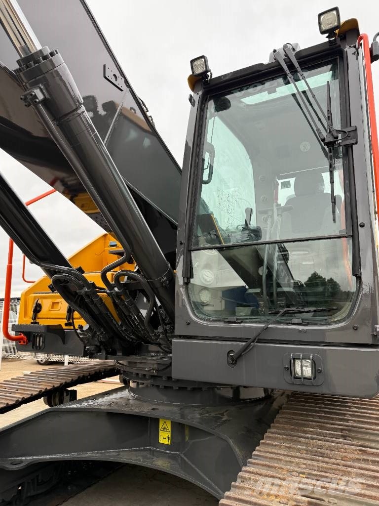Volvo EC 300 E Roomikekskavaatorid