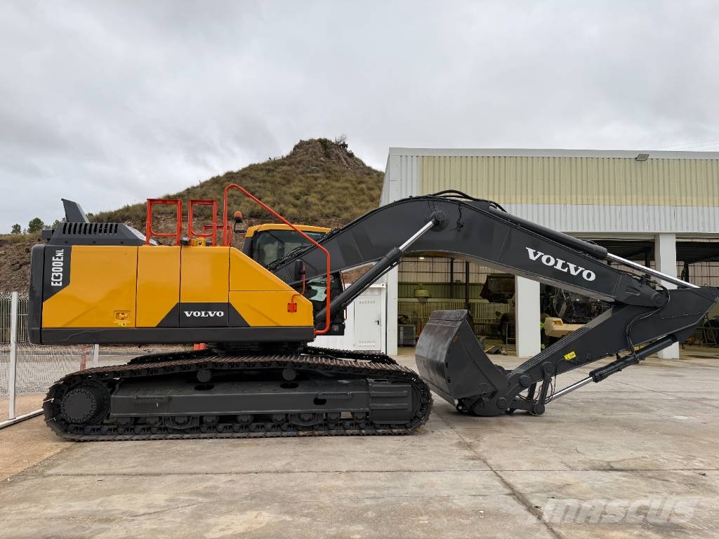 Volvo EC 300 E Roomikekskavaatorid
