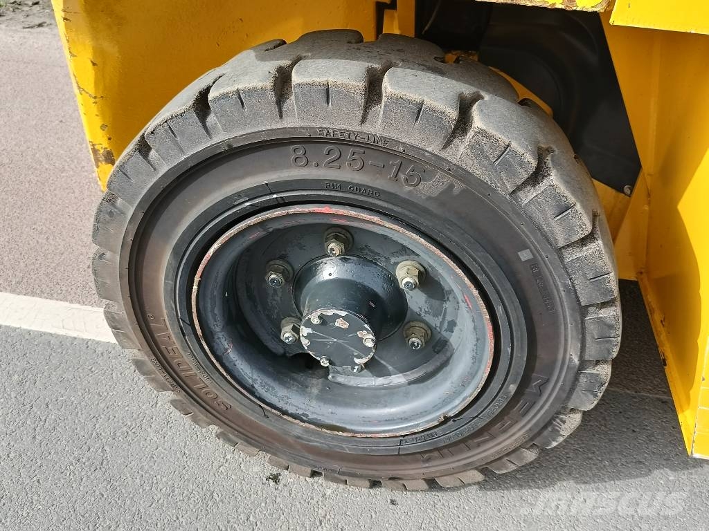OM carrelli DI60C 6 ton heftruck forklift stapler شاحنات الديزل
