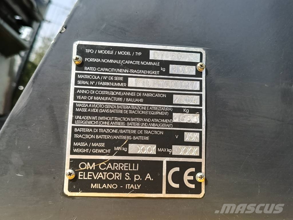 OM carrelli DI60C 6 ton heftruck forklift stapler شاحنات الديزل