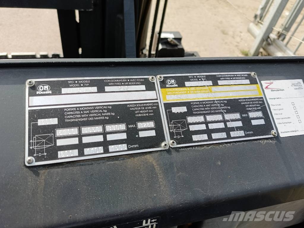 OM carrelli DI60C 6 ton heftruck forklift stapler شاحنات الديزل