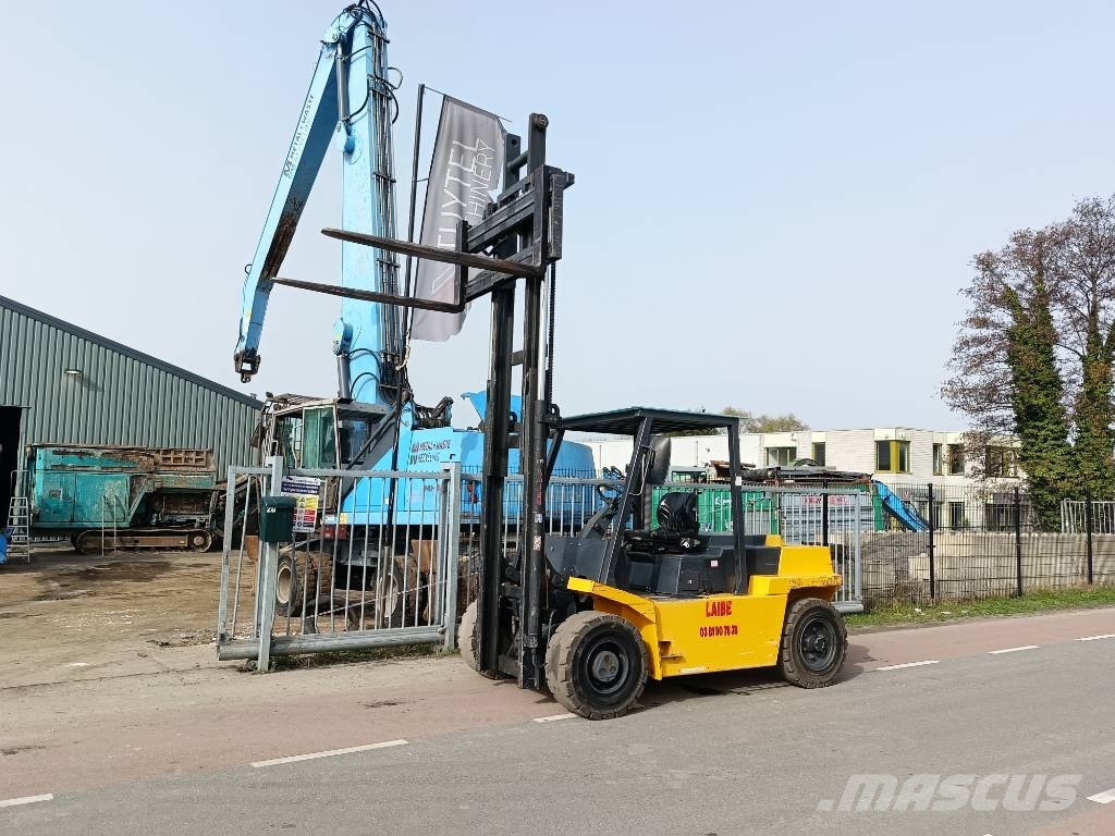 OM carrelli DI60C 6 ton heftruck forklift stapler شاحنات الديزل