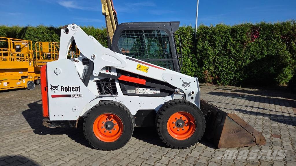 Bobcat S 530 Lietoti riteņu kompaktiekrāvēji