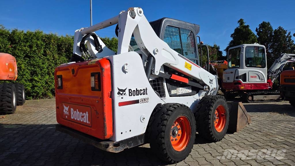 Bobcat S 530 Lietoti riteņu kompaktiekrāvēji