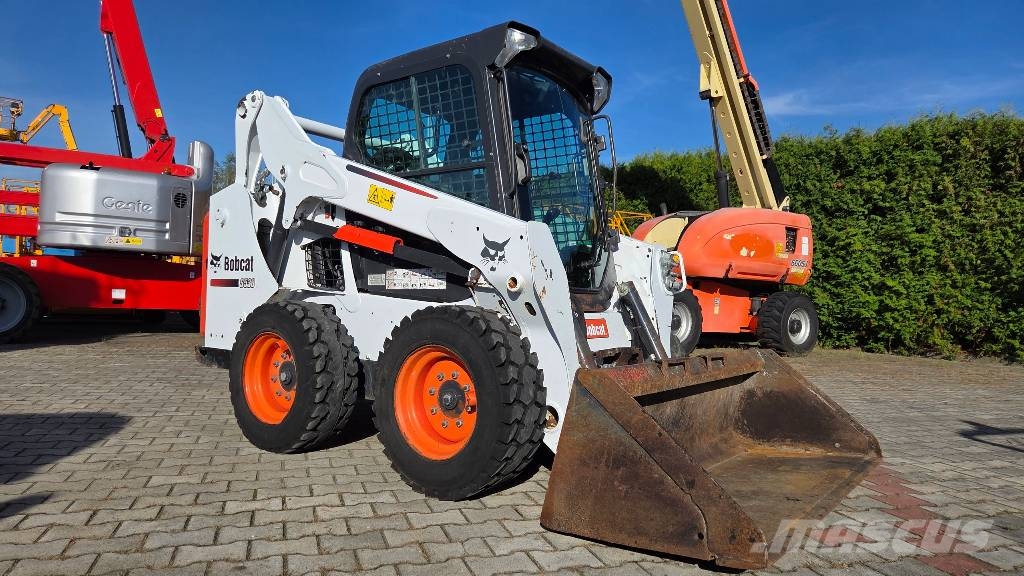 Bobcat S 530 Lietoti riteņu kompaktiekrāvēji