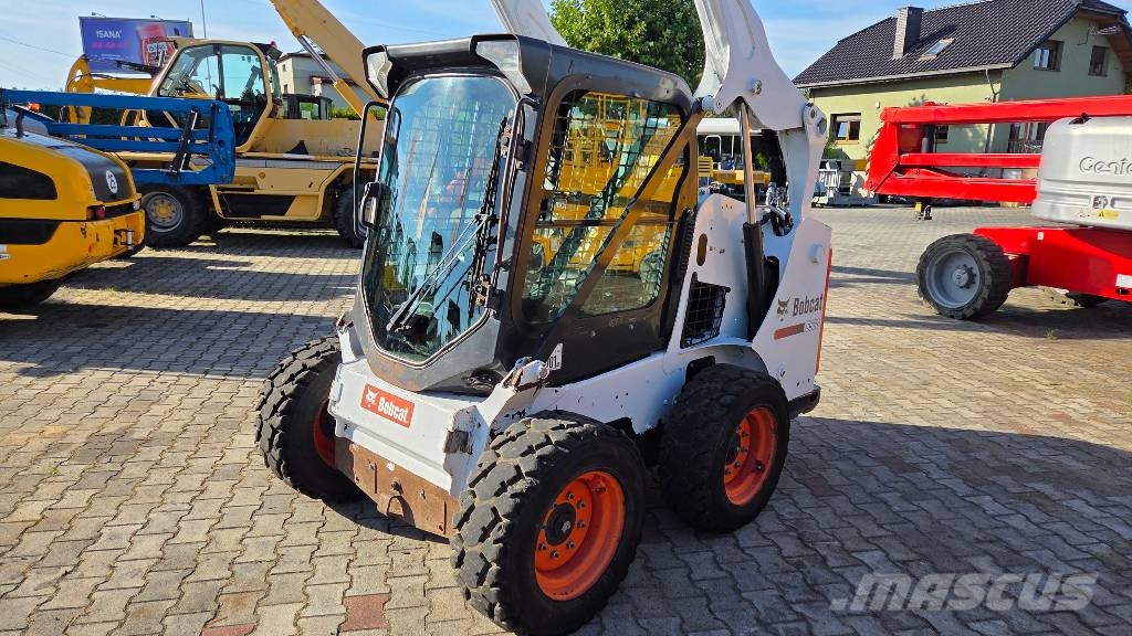 Bobcat S 530 Lietoti riteņu kompaktiekrāvēji