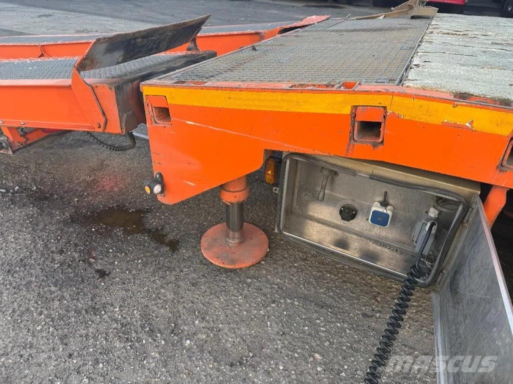 Meusburger MTS 3 2 AXLE FORCED STEERING,1 LIFT AXLE, DOUBLE H Low loader-semi-trailers