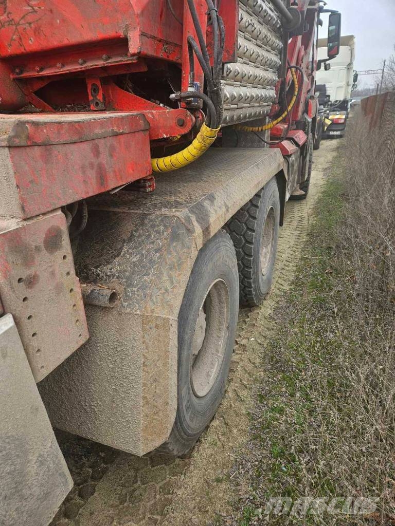 Eschlböck Biber 92 RBZ Wood chippers