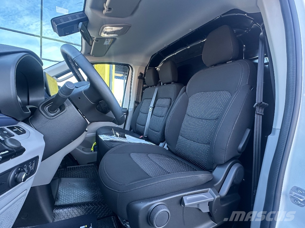 MAXUS Deliver 7 Furgonetas cerradas