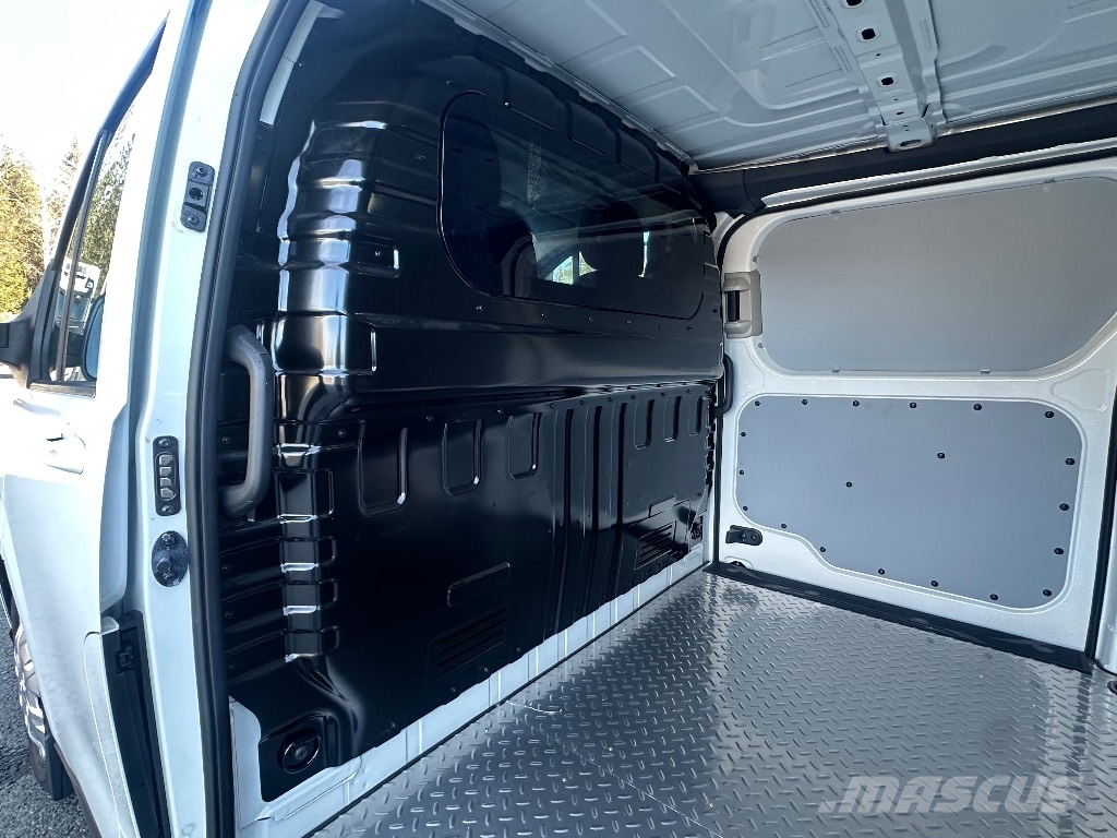 MAXUS Deliver 7 Furgonetas cerradas