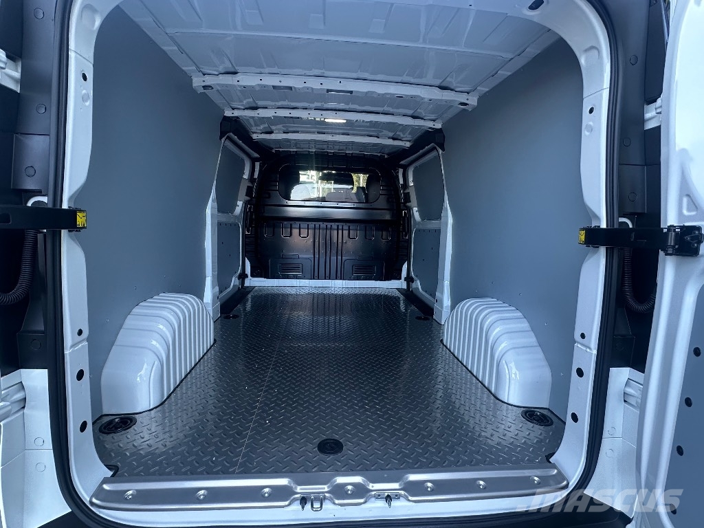 MAXUS Deliver 7 Furgonetas cerradas