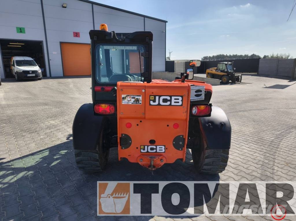 JCB 525-60 Teleskopiniai krautuvai