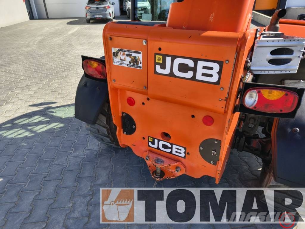 JCB 525-60 Teleskopiniai krautuvai