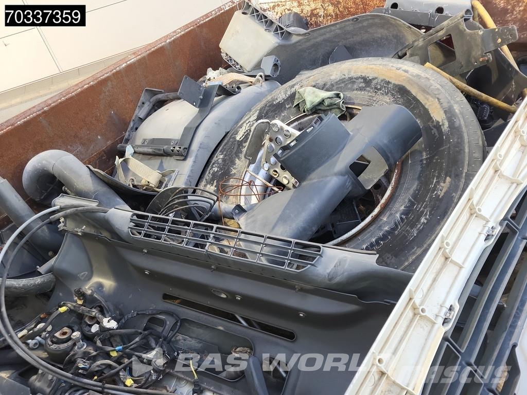 Renault Midlum 4X2 FOR PARTS 3-way tipper manual gearbox E Pašizgāzējs
