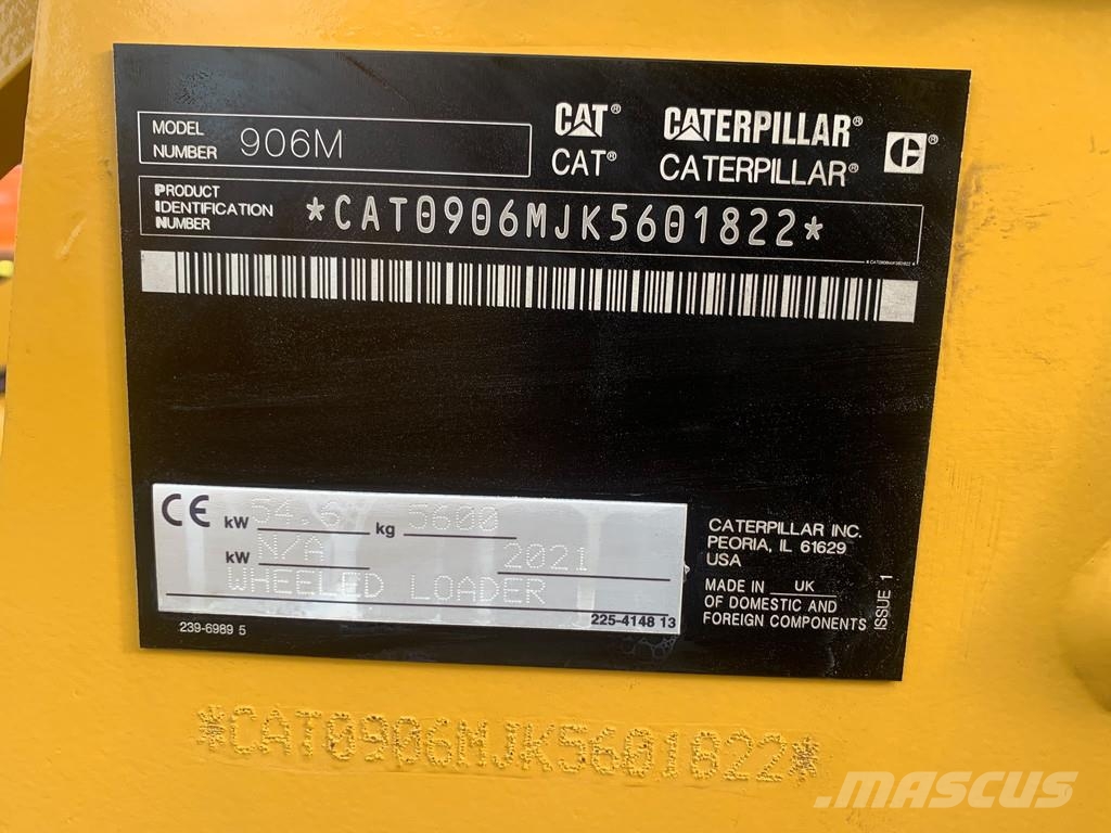 CAT 906M . Utovarivači na kotačima