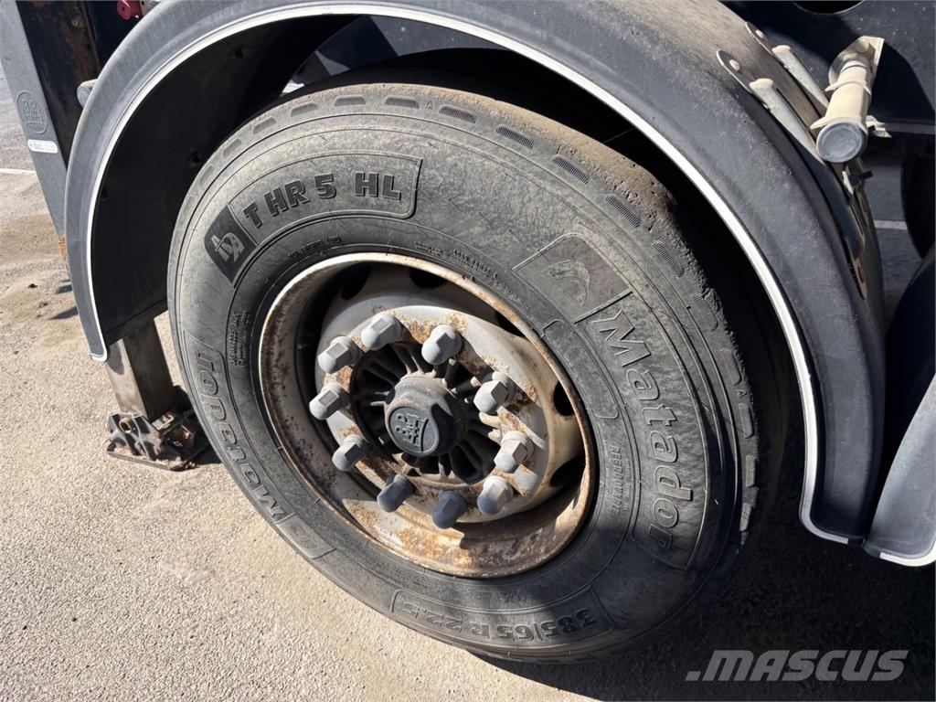 Kässbohrer DL BASIC Tipper trailers