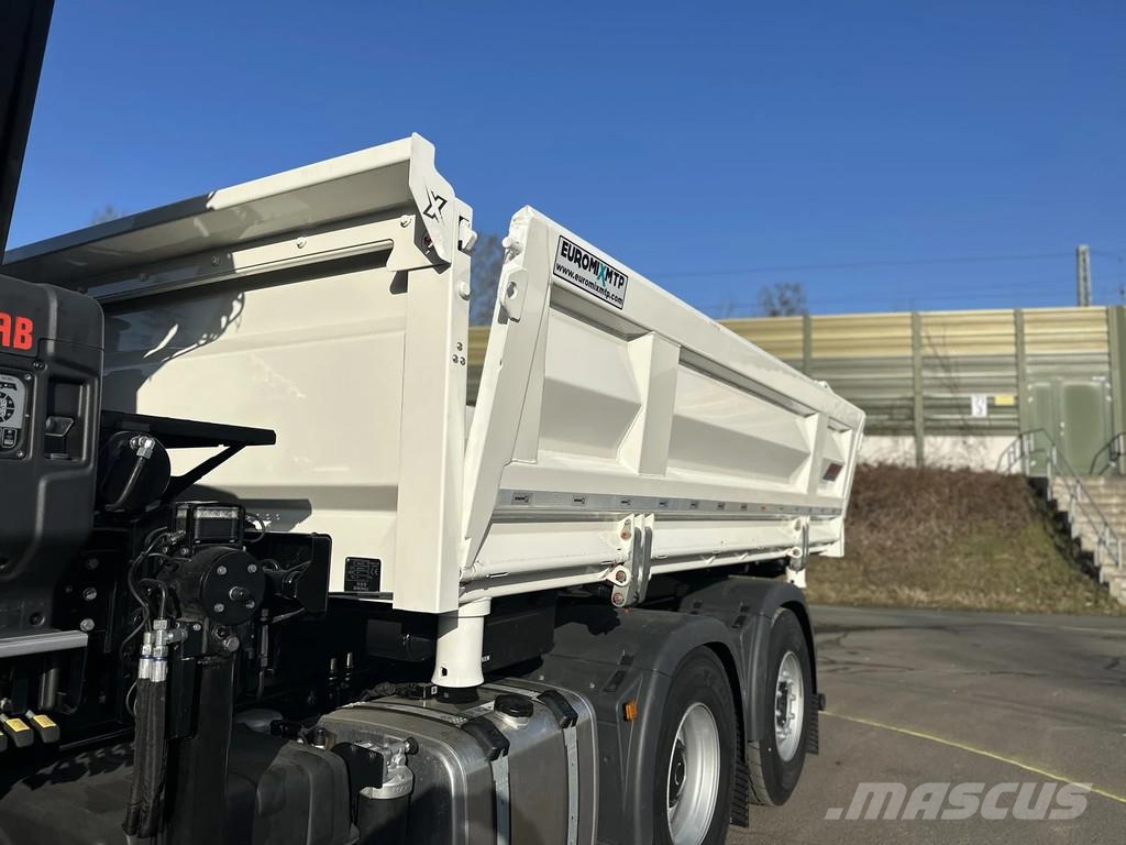 MAN TGS 28.480 MAN TGS 28.480 BL 6x4-4 Hiab 228-6 3-Se Tipper trucks