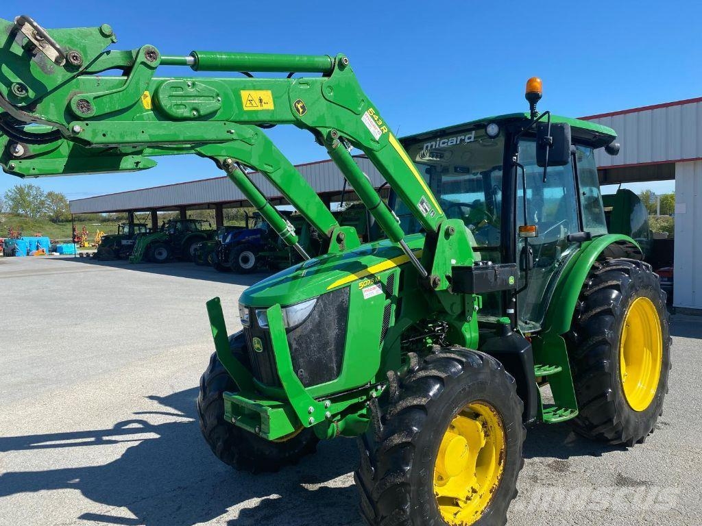 John Deere 5075 M POWER REVERSER الجرارات