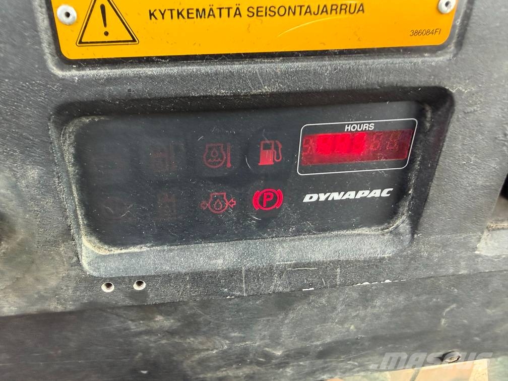 Dynapac CG 233 Dvojni valjarji