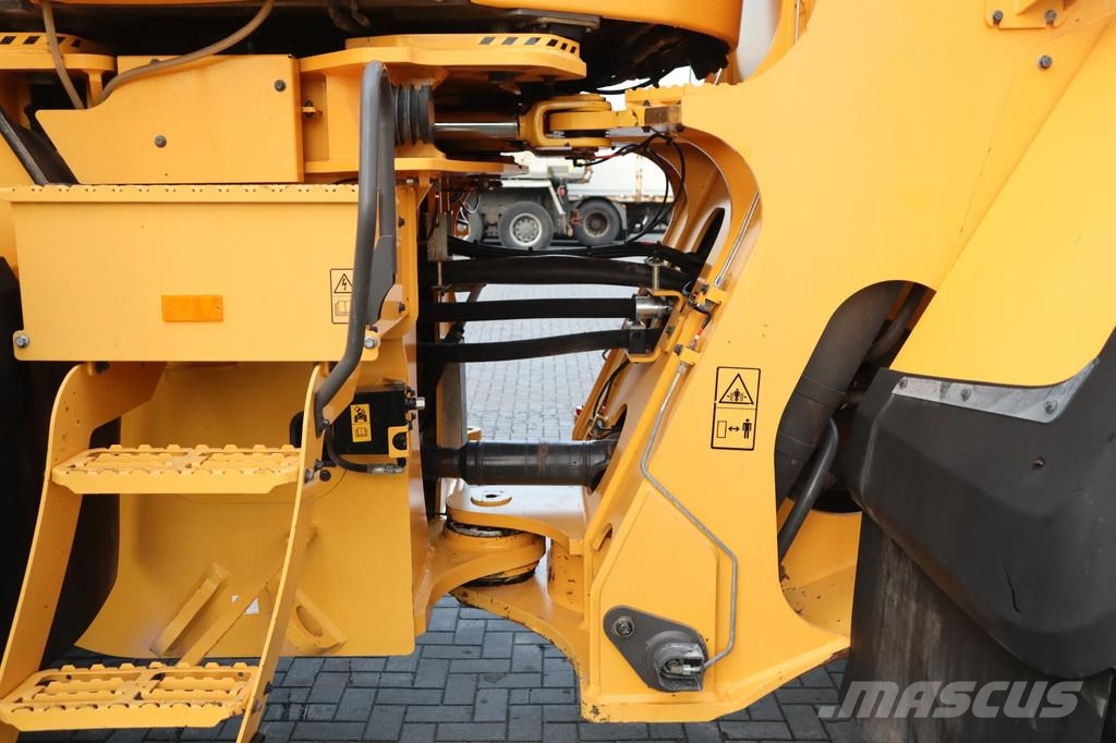 Volvo L250H | CDC | BSS | CENTRAL LUBE | AIRCO Kolové nakladače