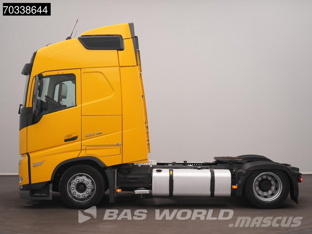 Volvo FH 460 4X2 Globe Mega 2x Tanks I-ParkCool Navi ACC Tracteur routier