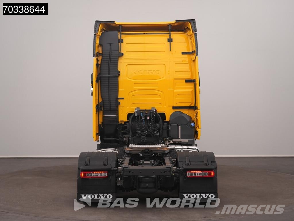 Volvo FH 460 4X2 Globe Mega 2x Tanks I-ParkCool Navi ACC Prime Movers