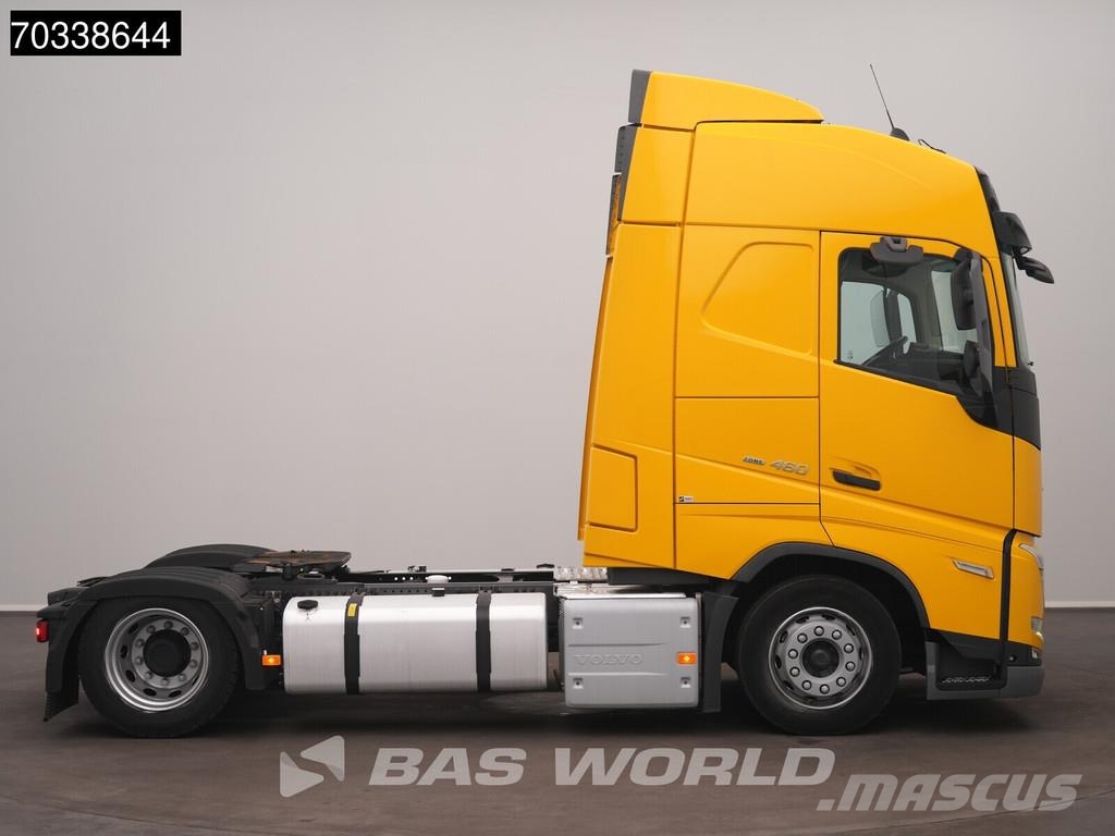 Volvo FH 460 4X2 Globe Mega 2x Tanks I-ParkCool Navi ACC Tracteur routier