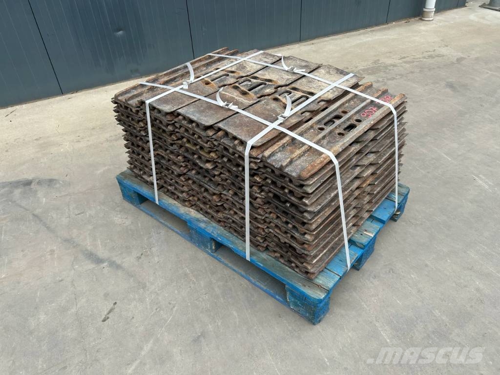 CAT 320D / 320E / 323D / 323E 700mm shoes - 30%  Togg Muud osad