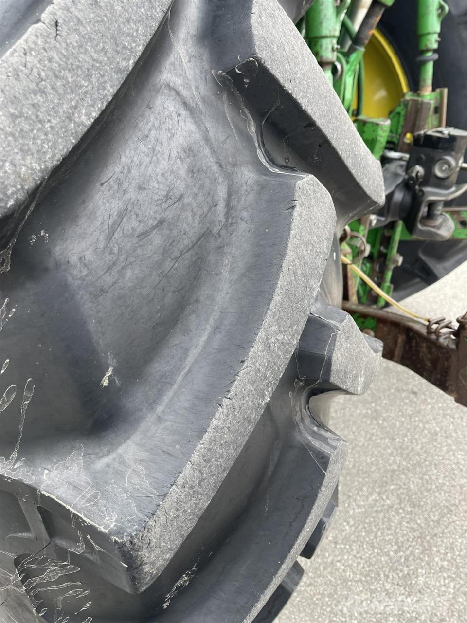 John Deere 6910 Power Quad, Frontlader Stoll FZ 30.1, gepfleg الجرارات
