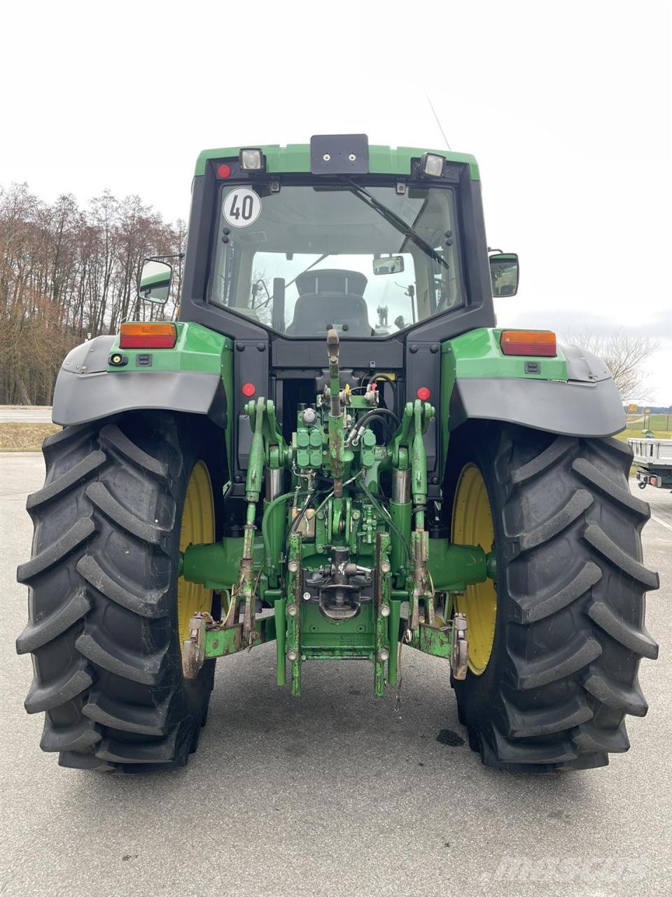 John Deere 6910 Power Quad, Frontlader Stoll FZ 30.1, gepfleg الجرارات