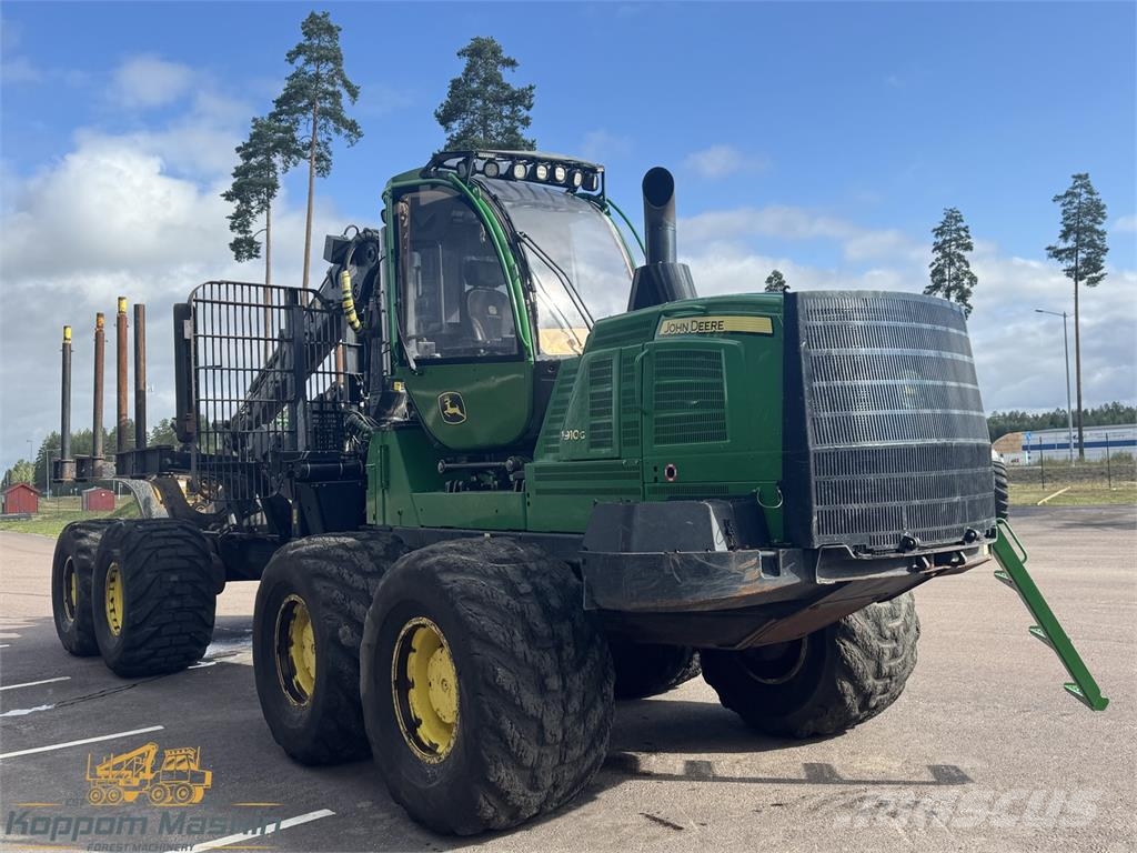 John Deere 1910G Форуардери