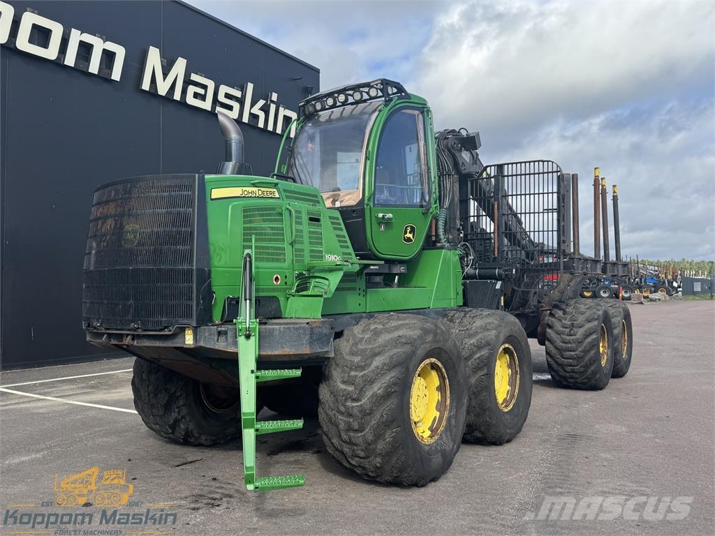 John Deere 1910G Форуардери