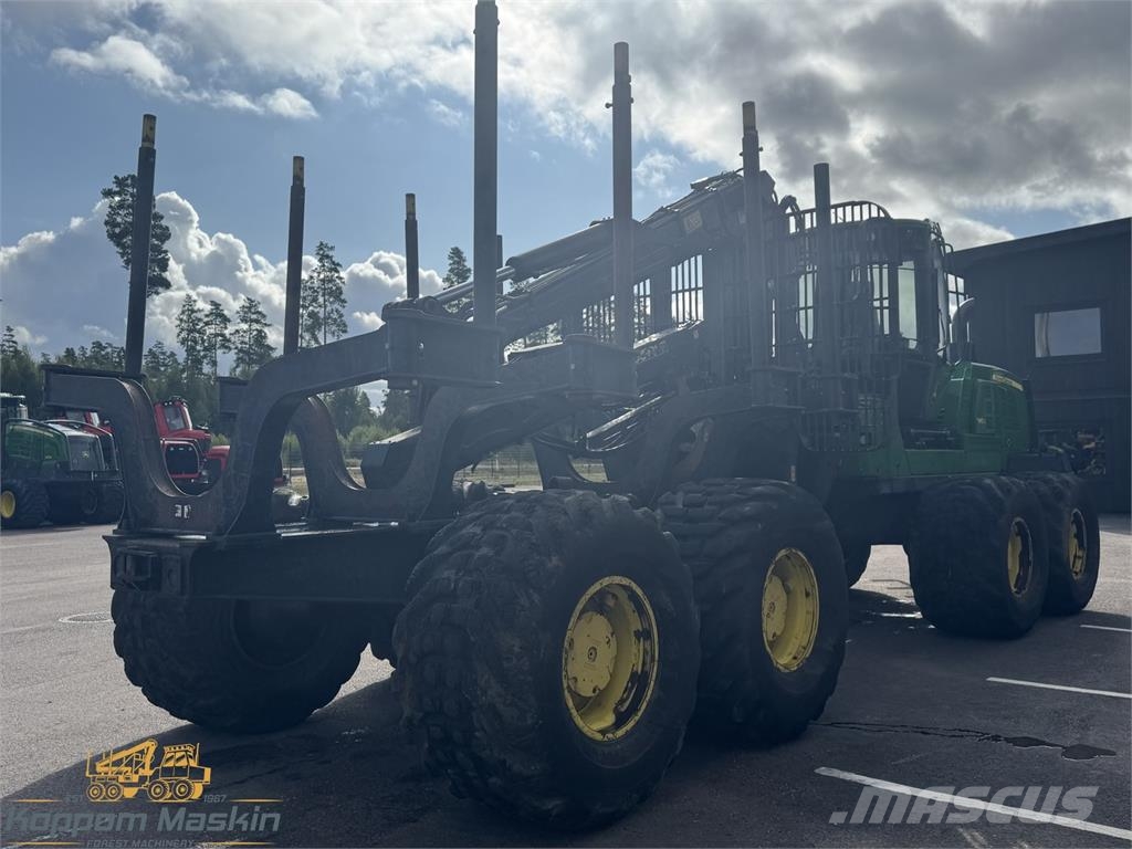 John Deere 1910G Форуардери