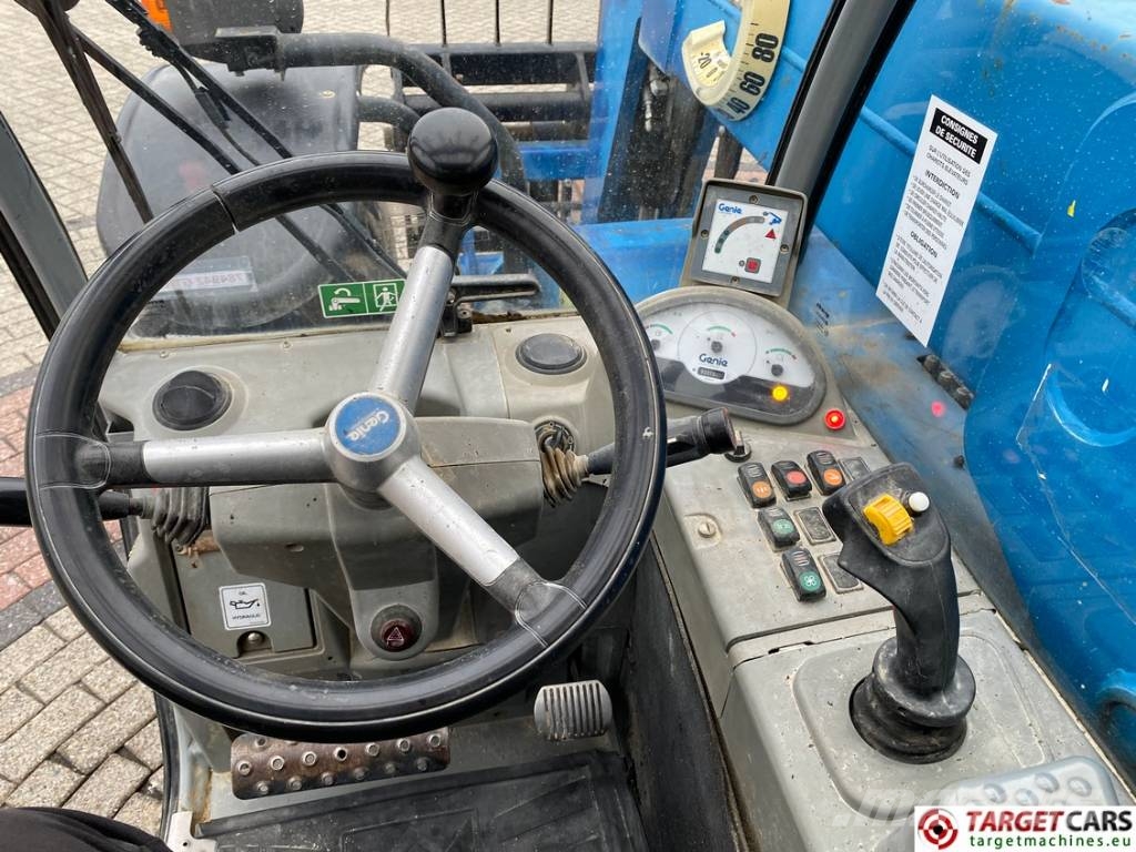 Genie GTH-3007 Telehandler 4x4x4 3000KG 689cm Verreikers