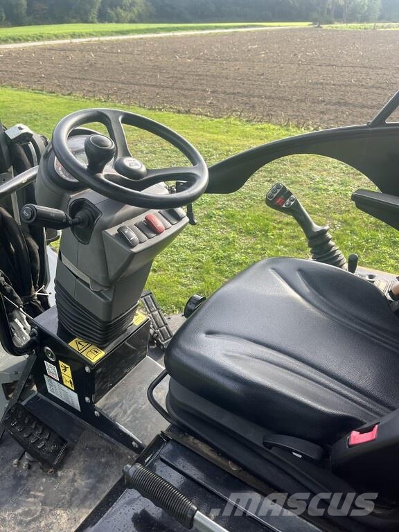 GiANT 2700 HD Hjullastere