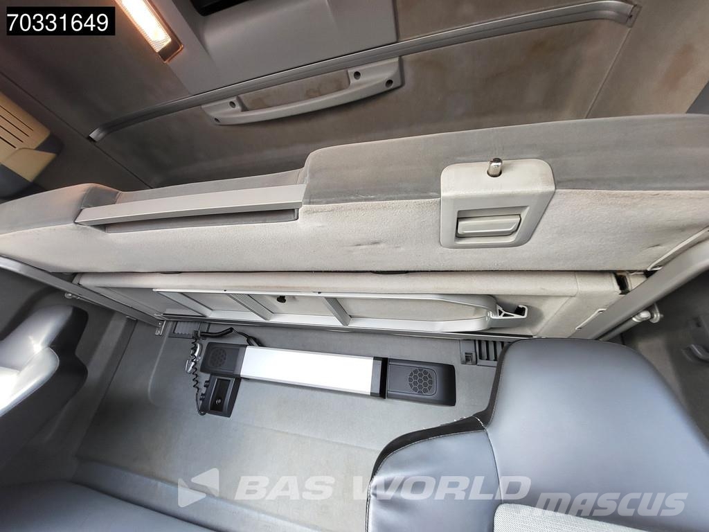 Renault T 460 4X2 SleeperCab ADR Standklima PTO ACC Alcoa' Sattelzugmaschinen