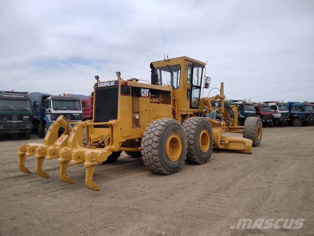 CAT 16 G Niveleuse
