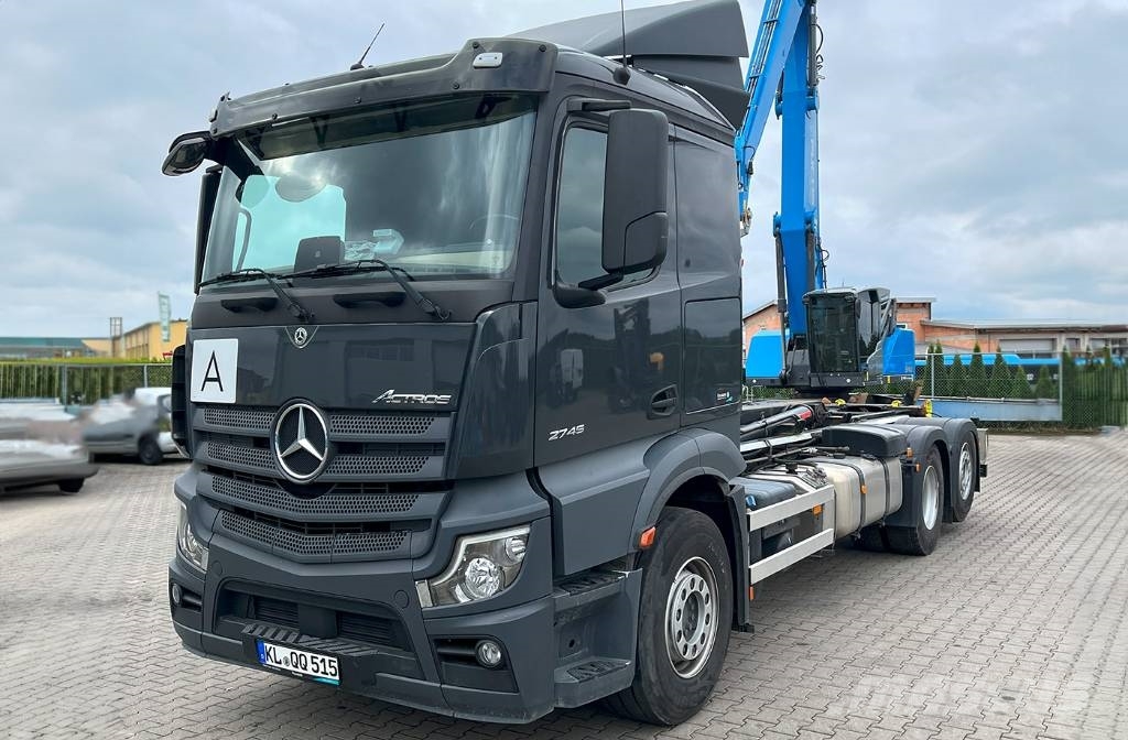 Mercedes-Benz Actros 27.45 - RENTAL Камиони с кран с кука