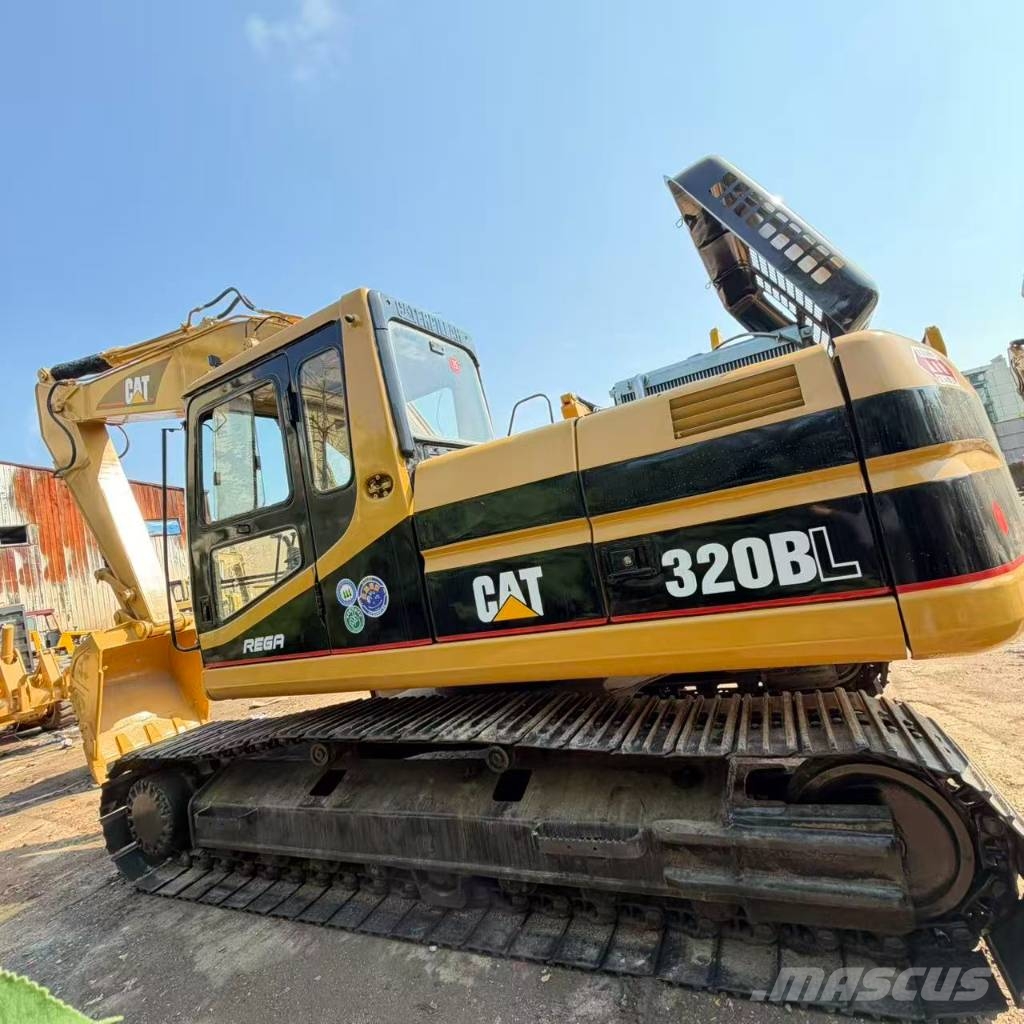 CAT CAT320BL Midi bagri 7t – 12t