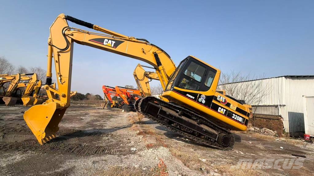 CAT CAT320BL Midi bagri 7t – 12t