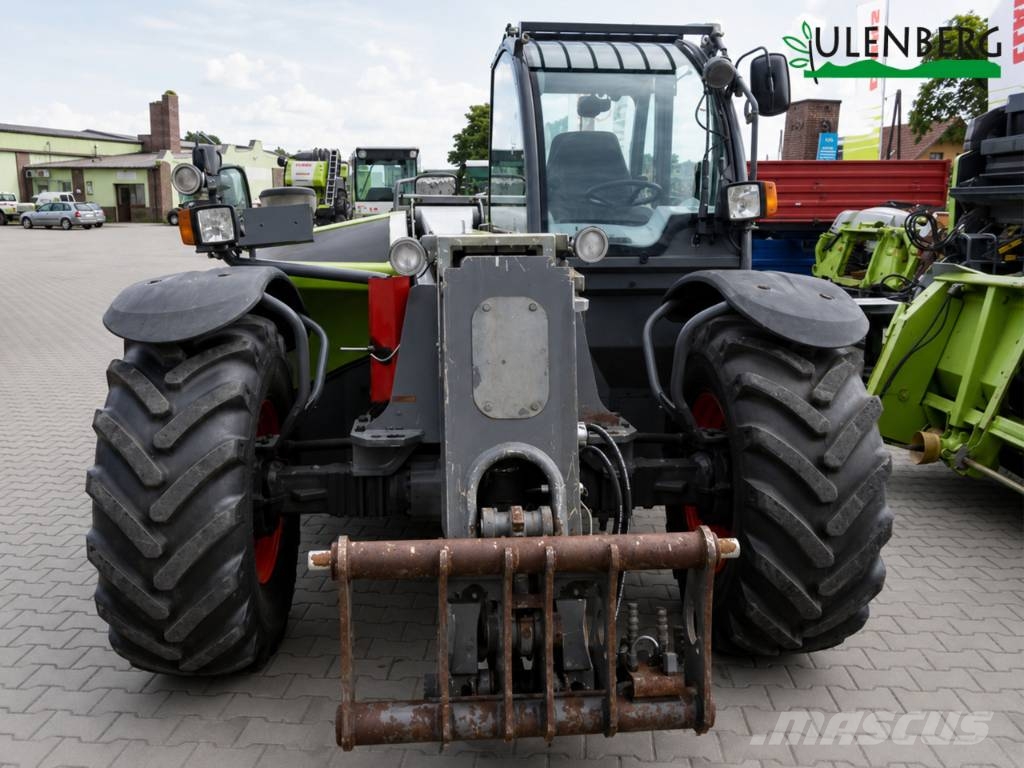 CLAAS Scorpion 7030 مناولات متداخلة