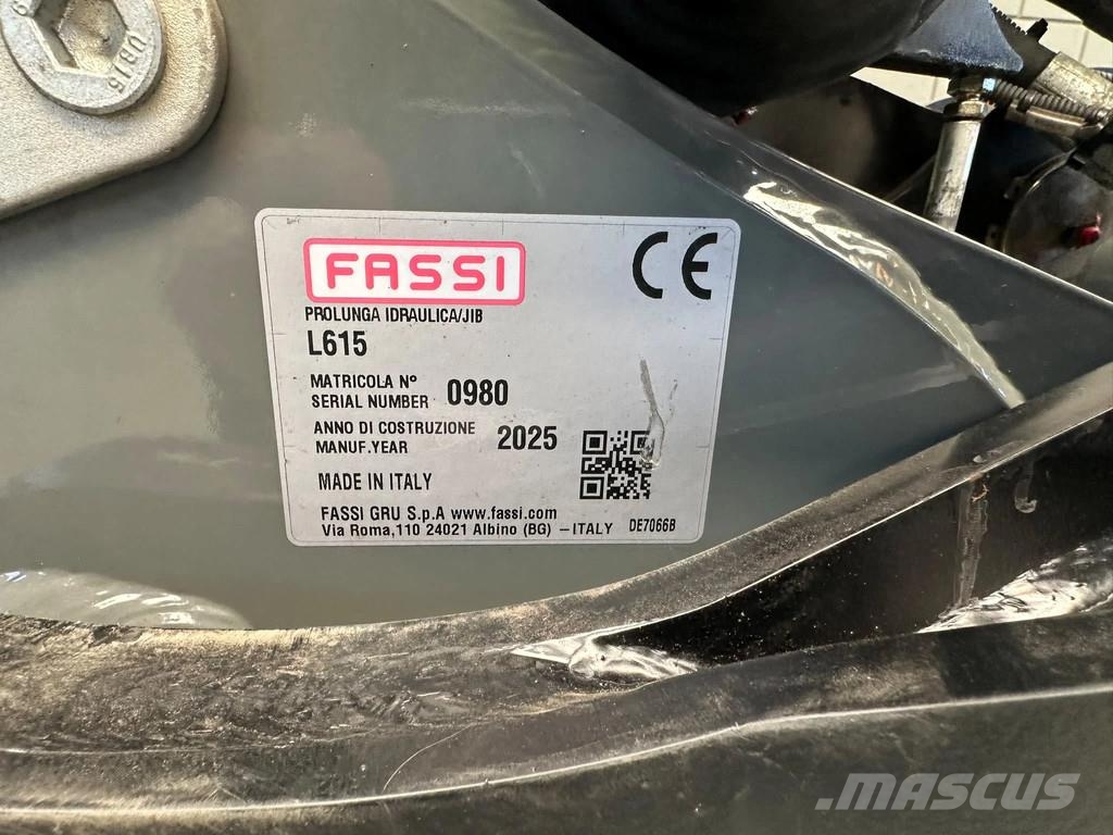 Fassi F 990.RA.2.27 XHE+JIBL 615+ LIER Mobiilinosturit