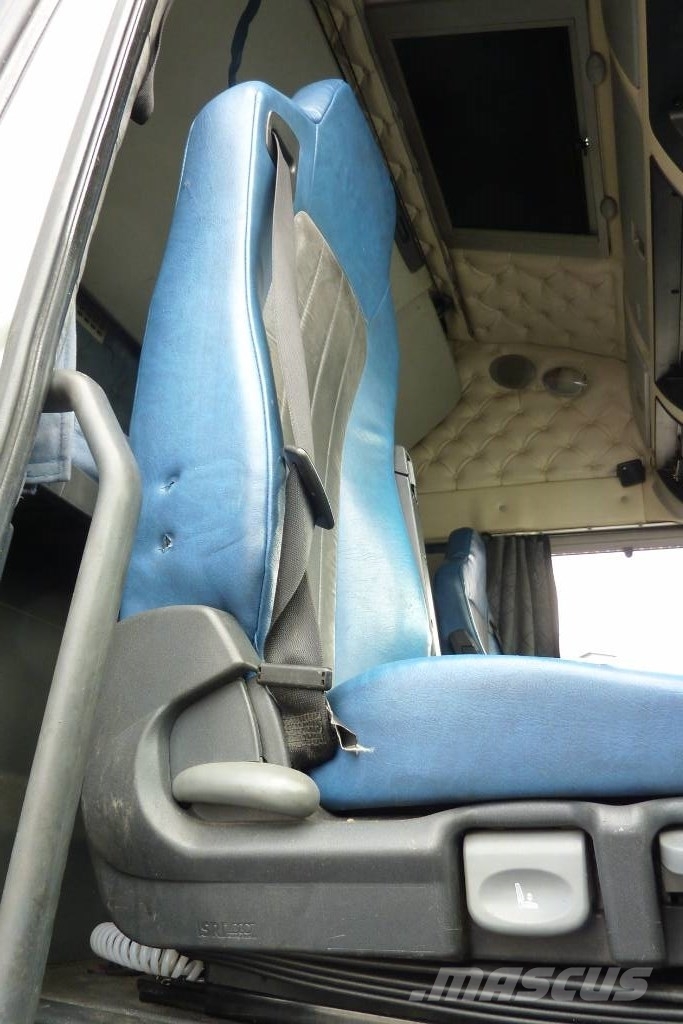 Iveco AS 440 6X2 Naudoti vilkikai