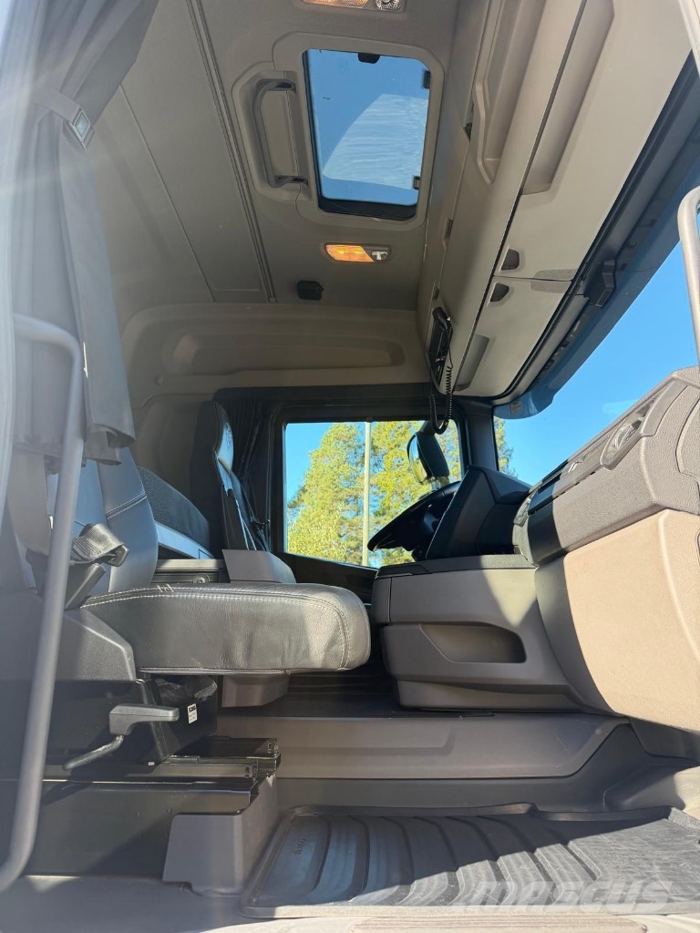 Scania R540A6x2/4NB Седельные тягачи
