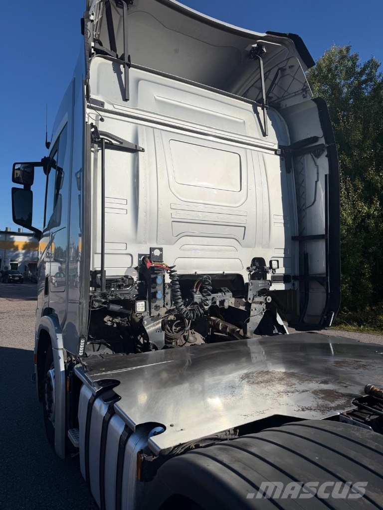 Scania R540A6x2/4NB Седельные тягачи