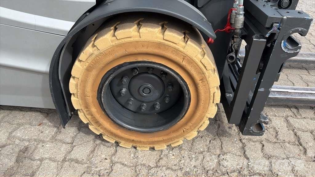 Still RX60-50 Wózki widłowe inne