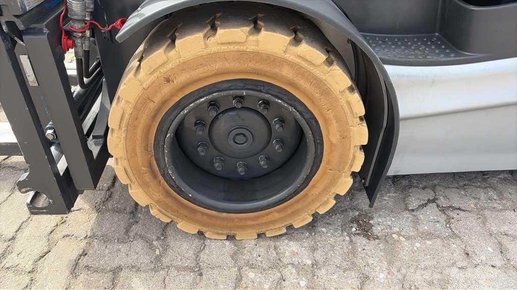 Still RX60-50 Wózki widłowe inne