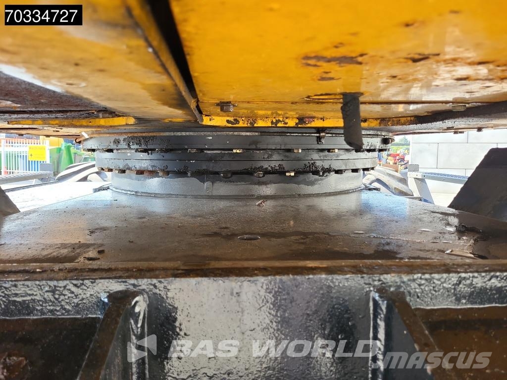 JCB JS145W Dutch Registration Gravemaskiner på hjul